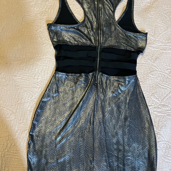 2B Bebe Metallic Snake-Print Mini Dress in Black - Picture 6 of 7